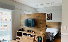 CS Apartamento a 200 metros da Paulista com AC